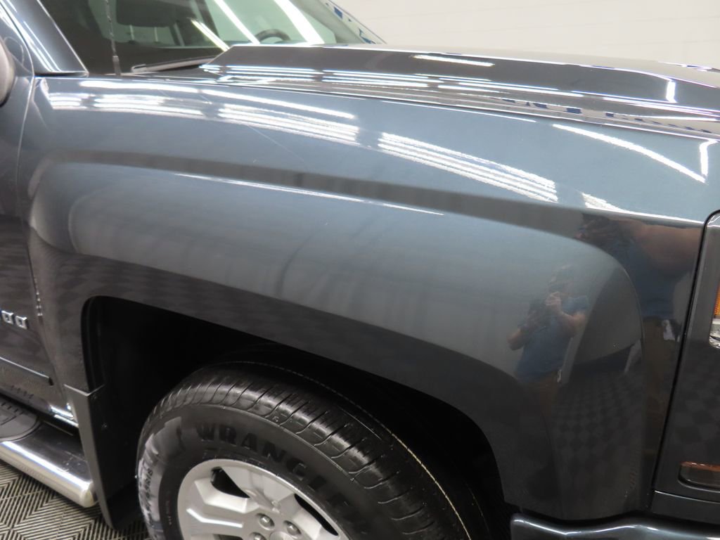 Used 2018 Chevrolet Silverado 1500 LT w/ All Star Edition image 24