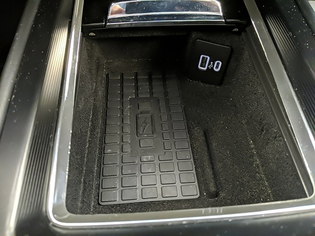 Used 2023 Lincoln Corsair FWD w/ Equipment Group 101A image 20