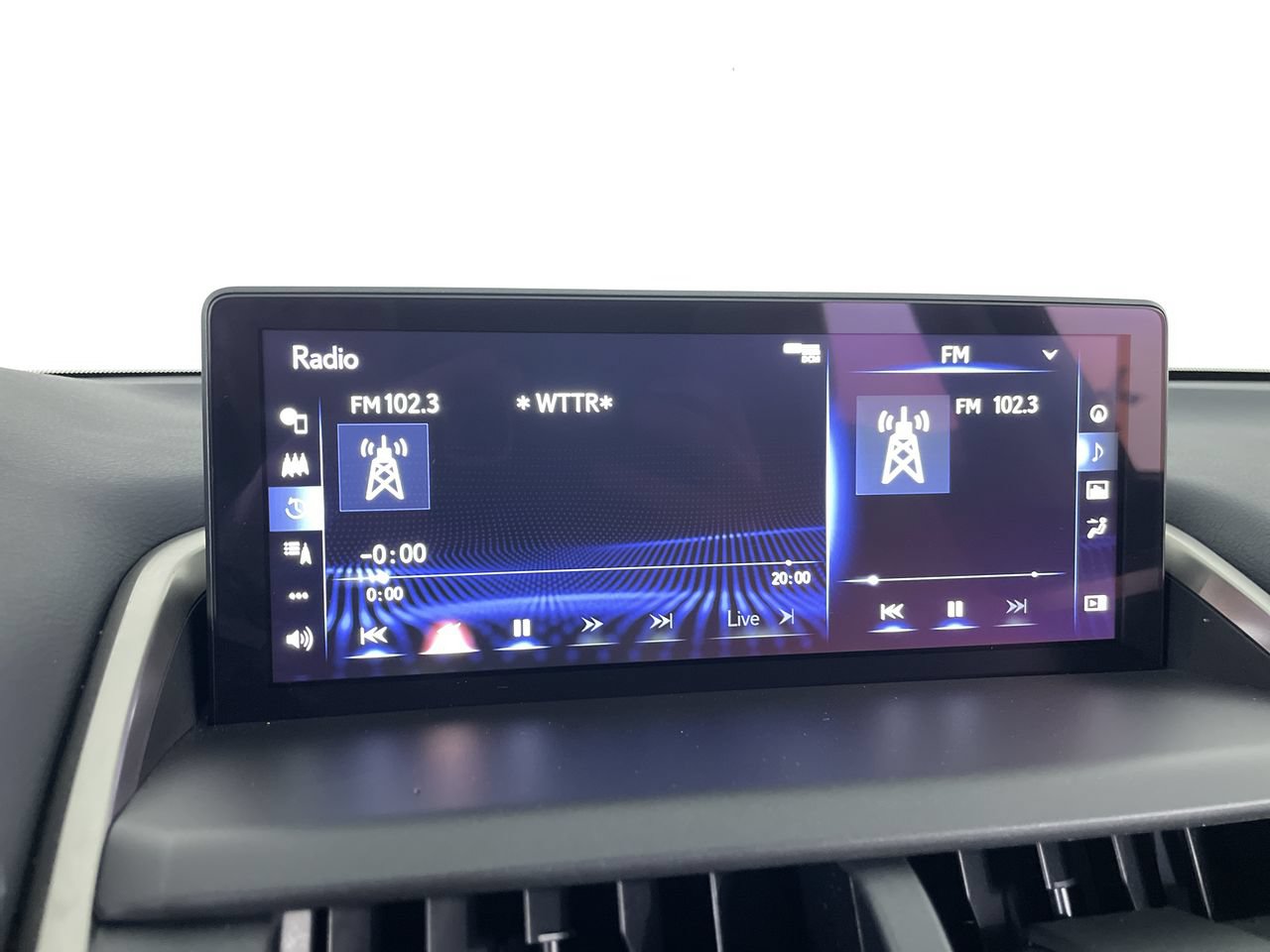 Used 2019 Lexus NX 300h AWD w/ Premium Package image 17