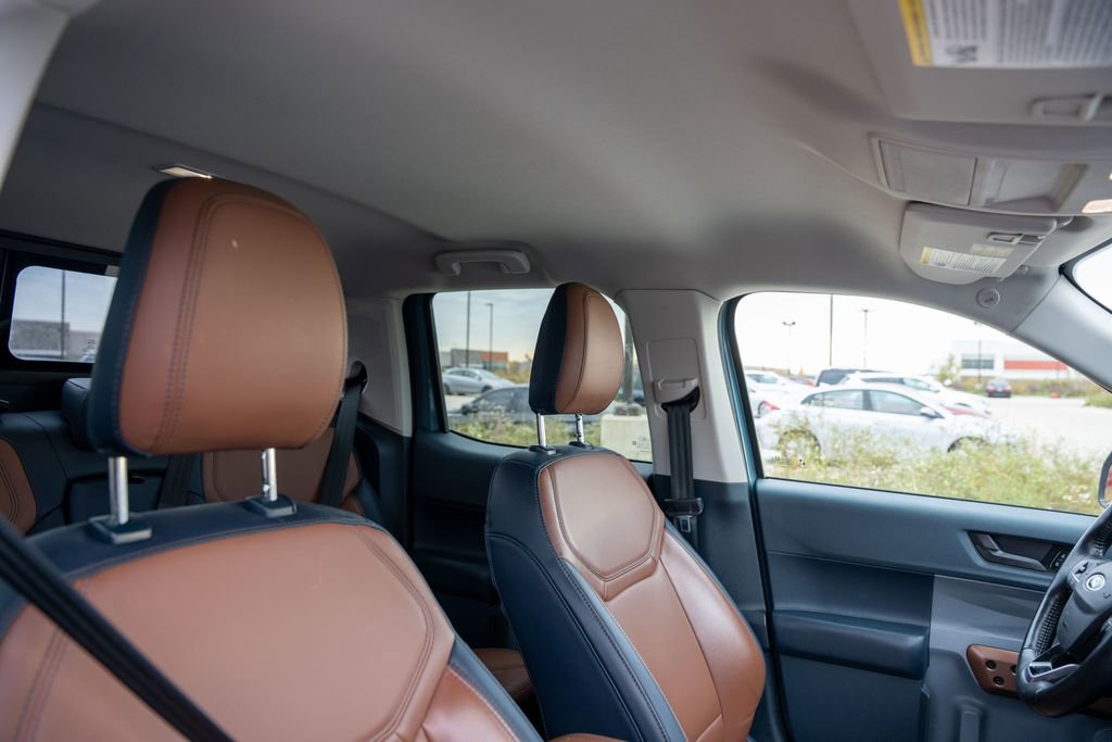 Used 2022 Ford Maverick Lariat w/ Equipment Group 500A Standard image 12