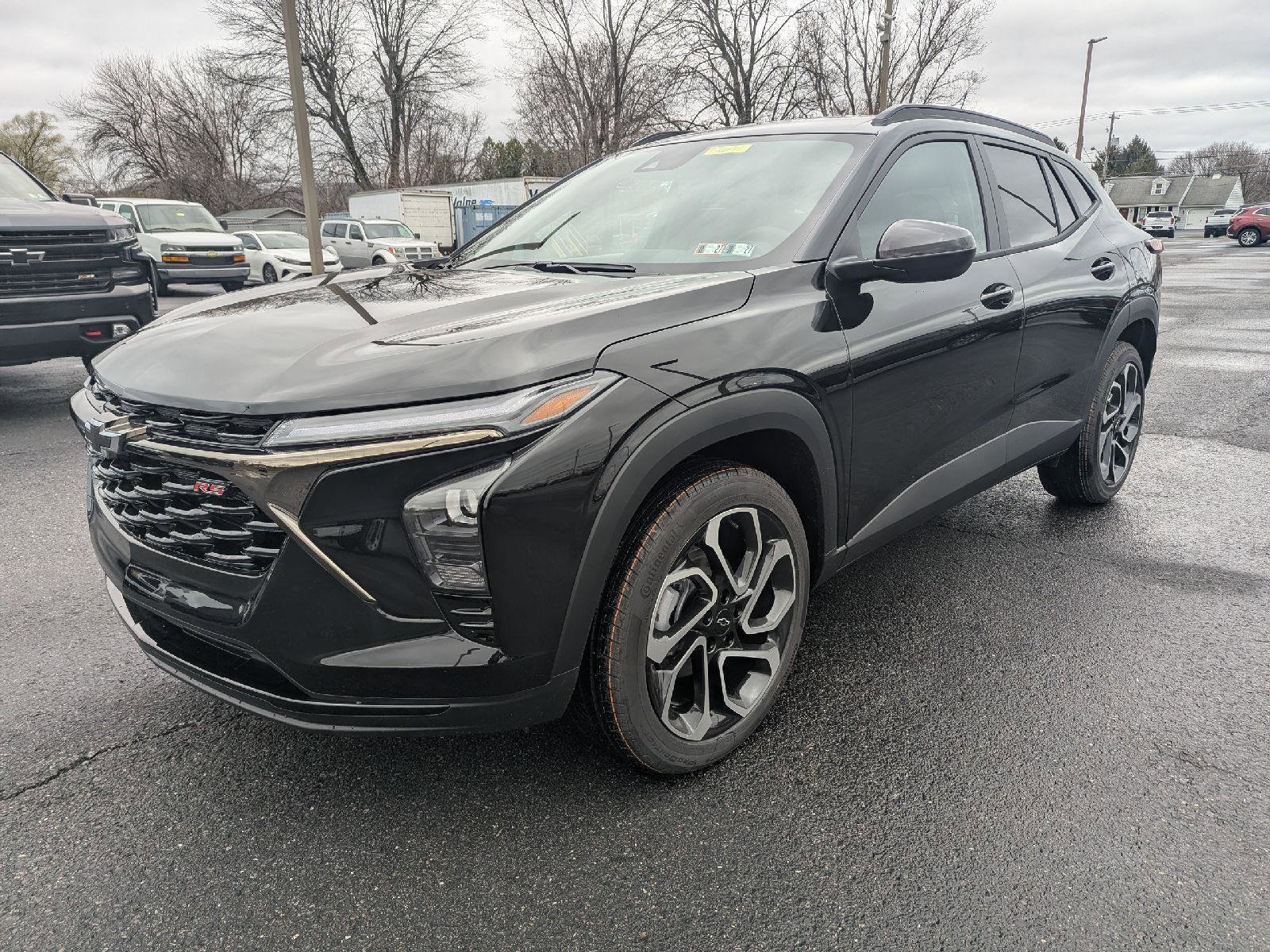 New 2026 Chevrolet Trax RS w/ Sunroof Package image 4