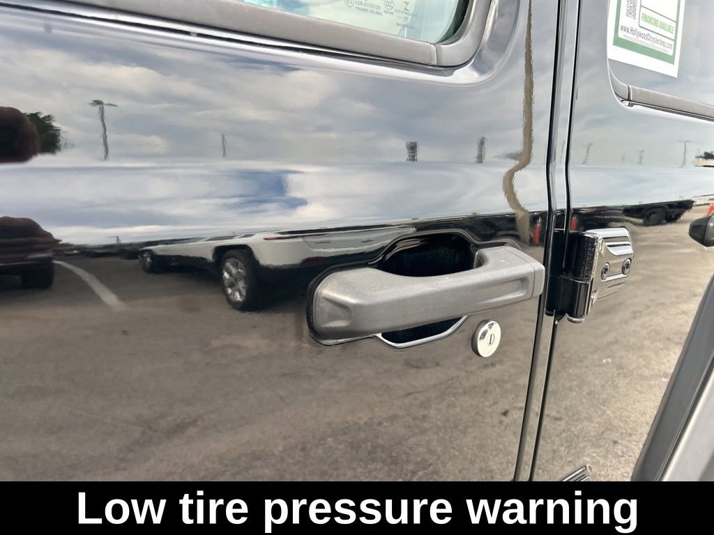 Certified 2020 Jeep Wrangler Unlimited Sport image 21