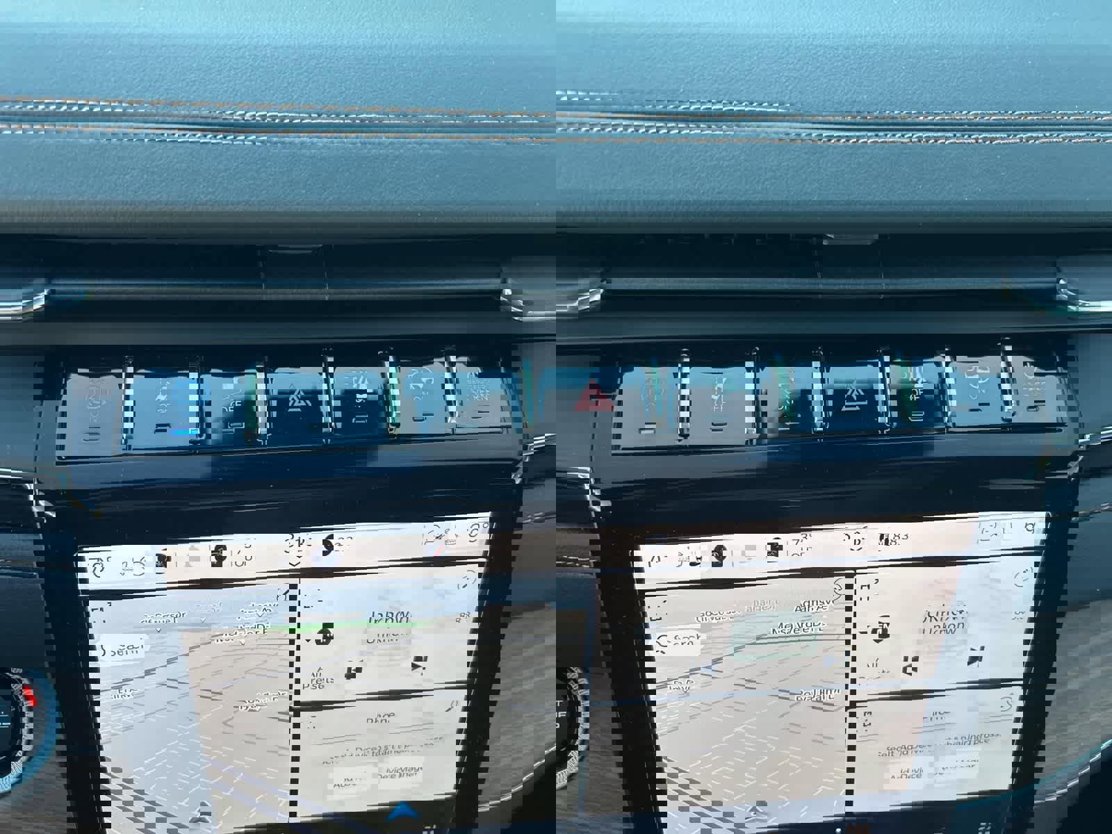 Used 2022 Jeep Grand Cherokee Summit w/ Advanced Protech Group IV image 40