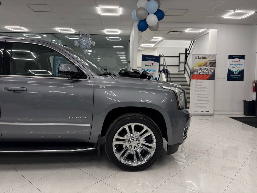 Used 2018 GMC Yukon SLT w/ Premium Edition image 9
