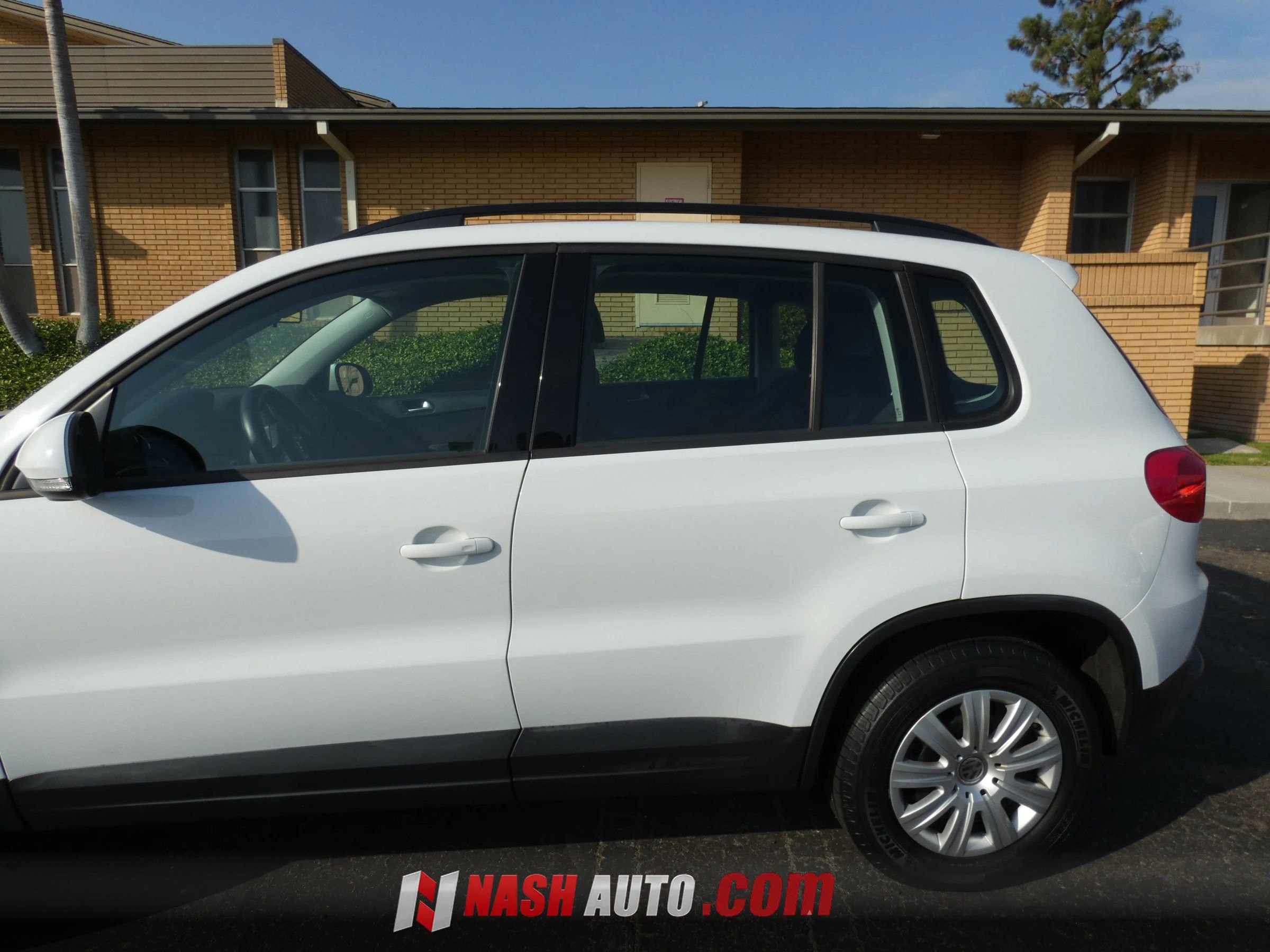Used 2017 Volkswagen Tiguan S FWD image 13