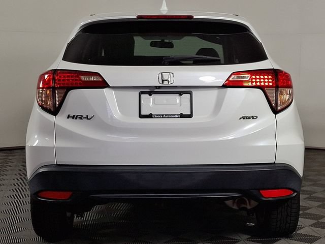 Used 2017 Honda HR-V EX image 8