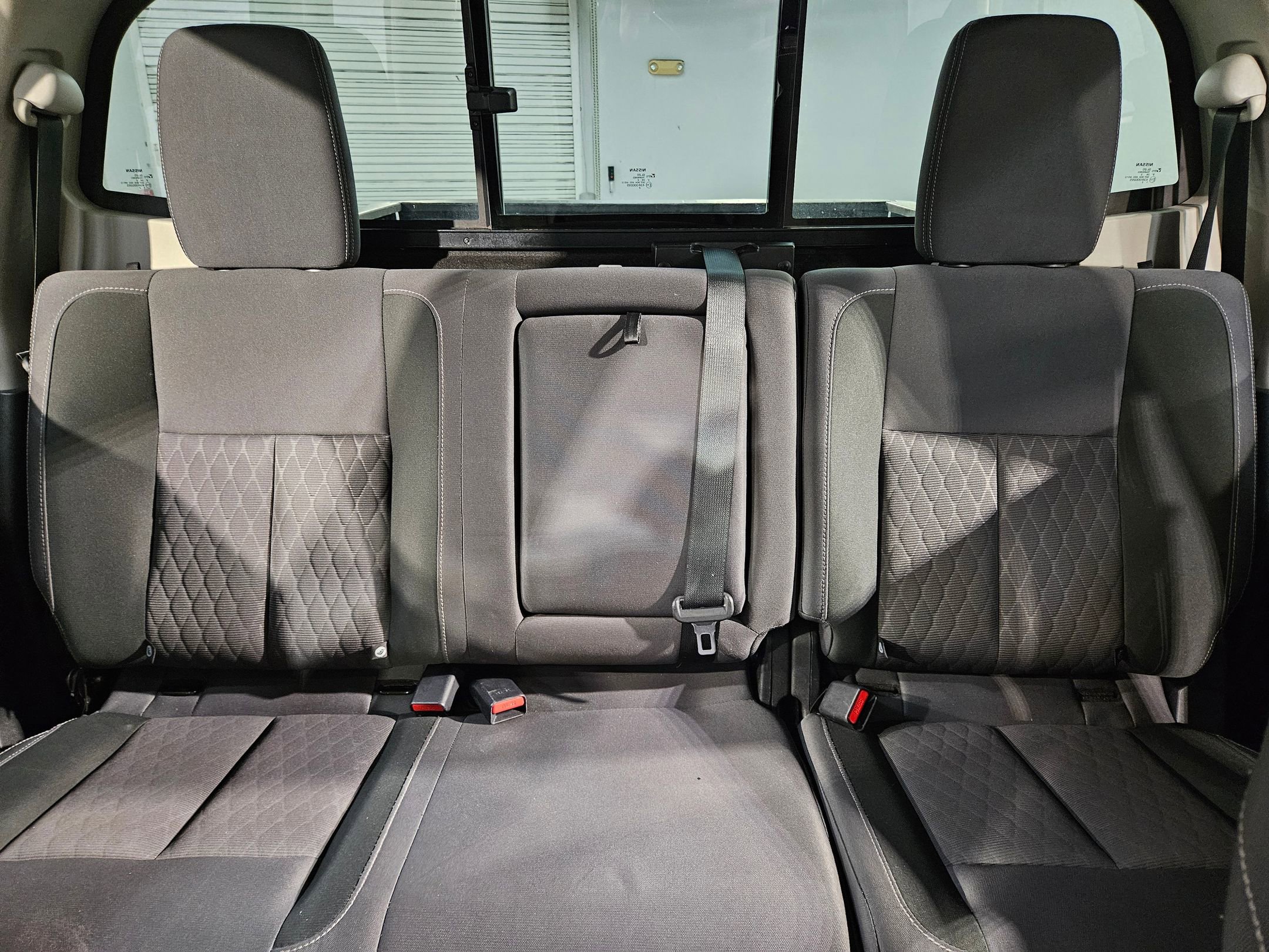 Used 2023 Nissan Titan SV image 13