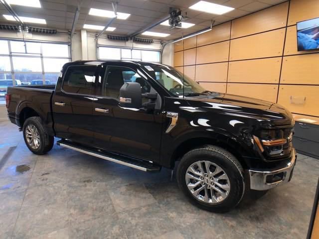 New 2025 Ford F150 XLT w/ Equipment Group 303A High