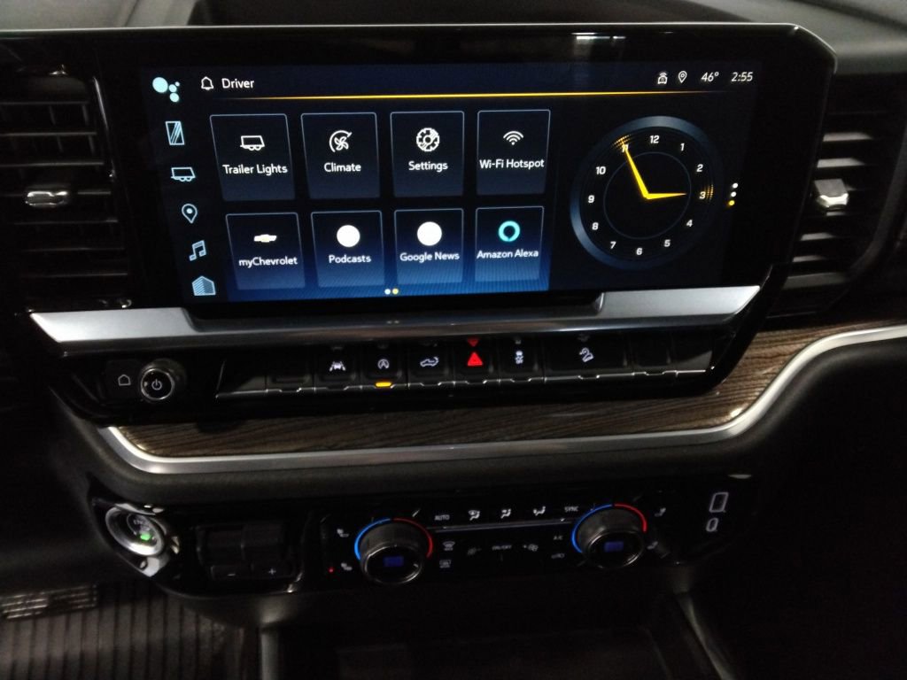 Used 2023 Chevrolet Silverado 1500 RST w/ Z71 Off-Road Package image 18