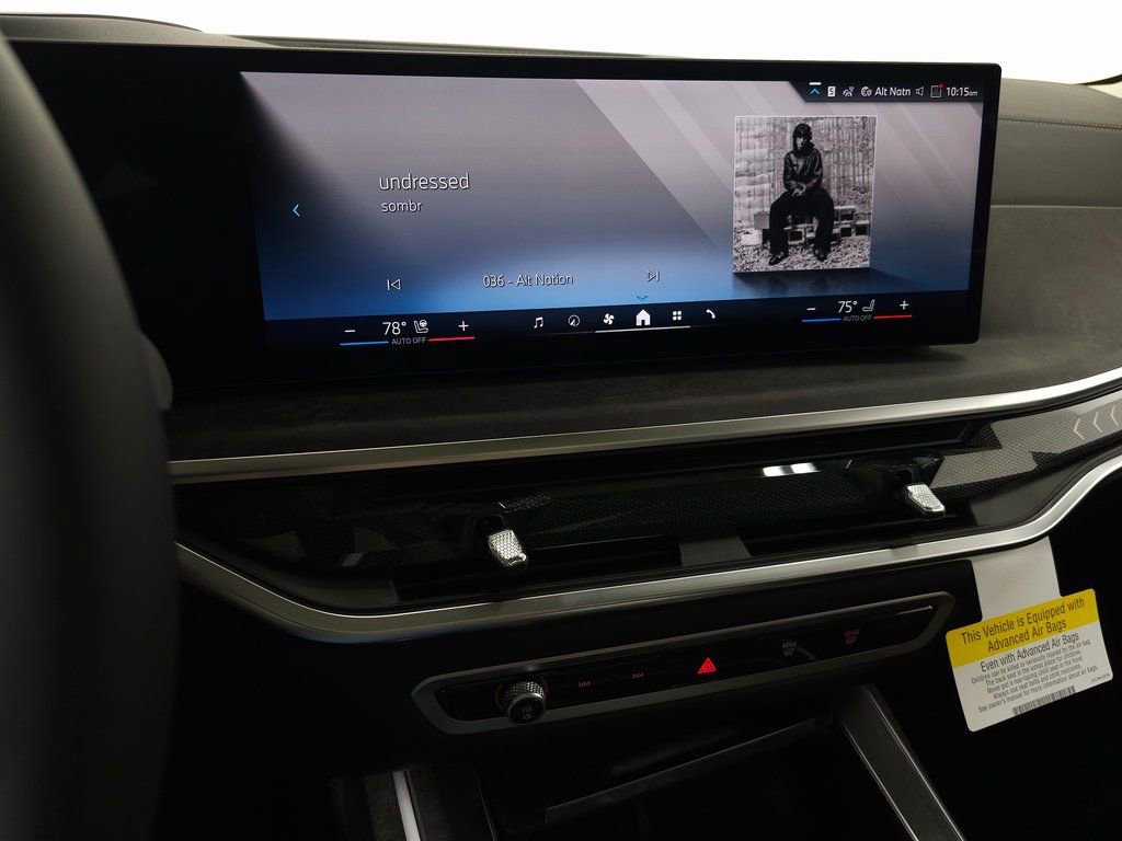 Used 2026 BMW X7 xDrive40i AWD/4WD image 18