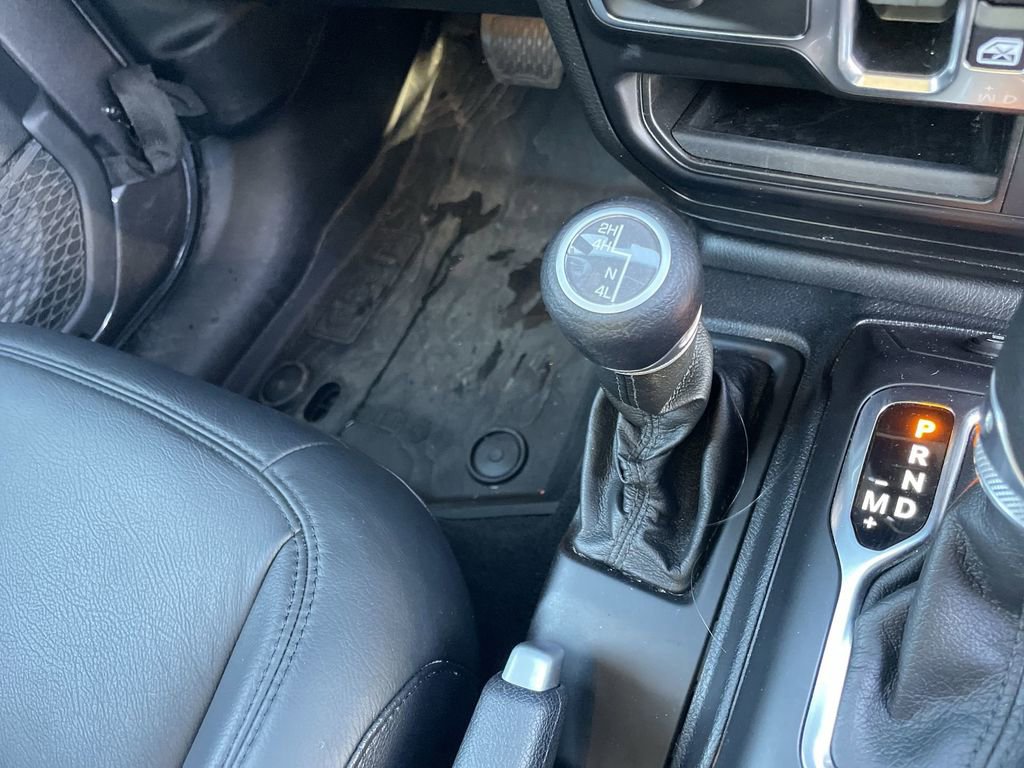 Used 2021 Jeep Wrangler Unlimited Sport image 25