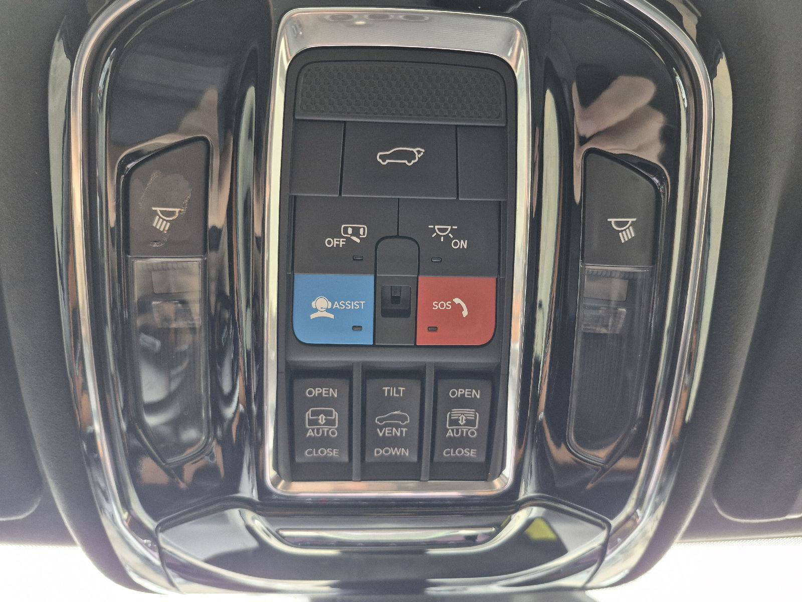 Used 2023 Jeep Grand Cherokee Summit image 29