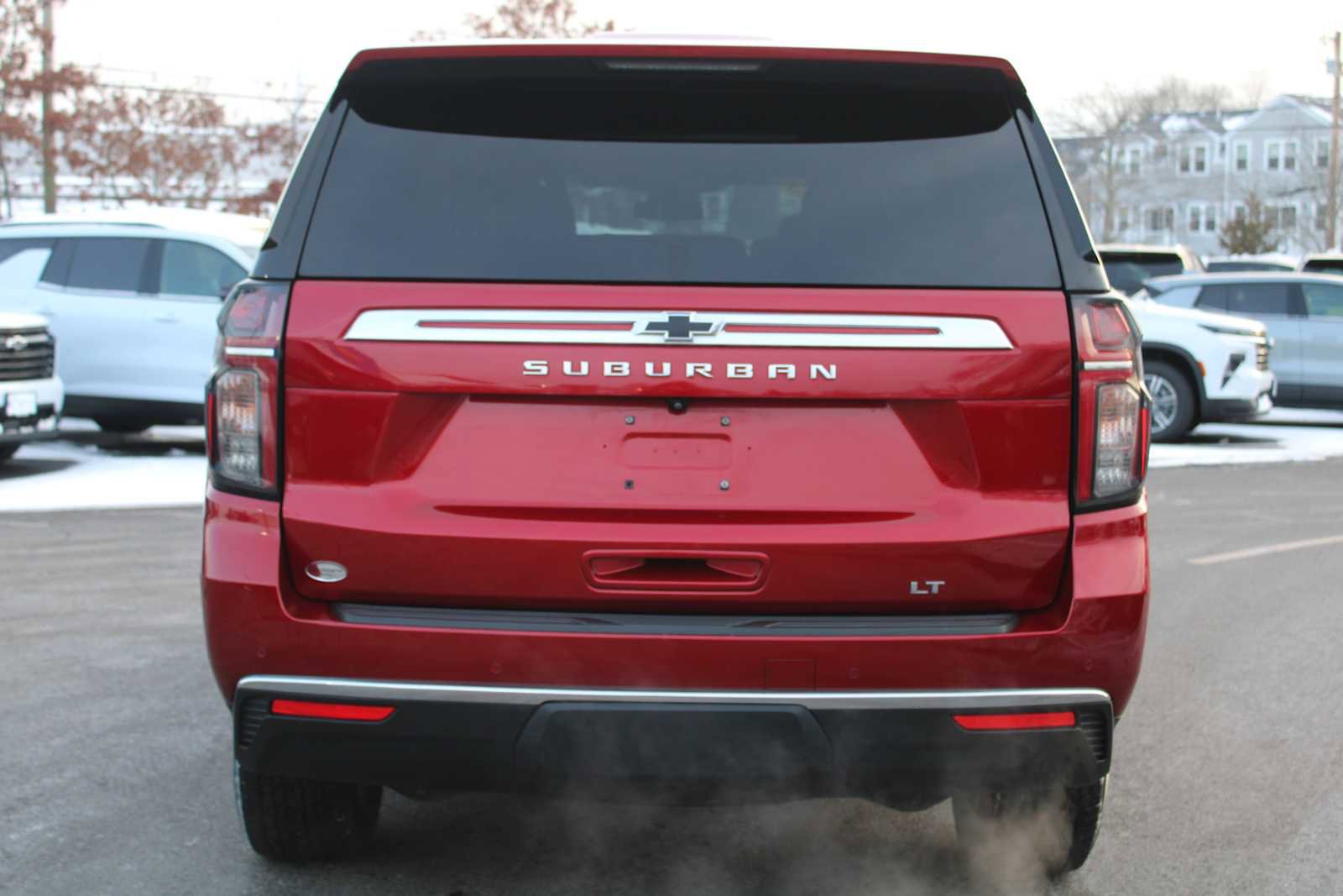 Certified 2023 Chevrolet Suburban LT w/ LT Signature Package image 6