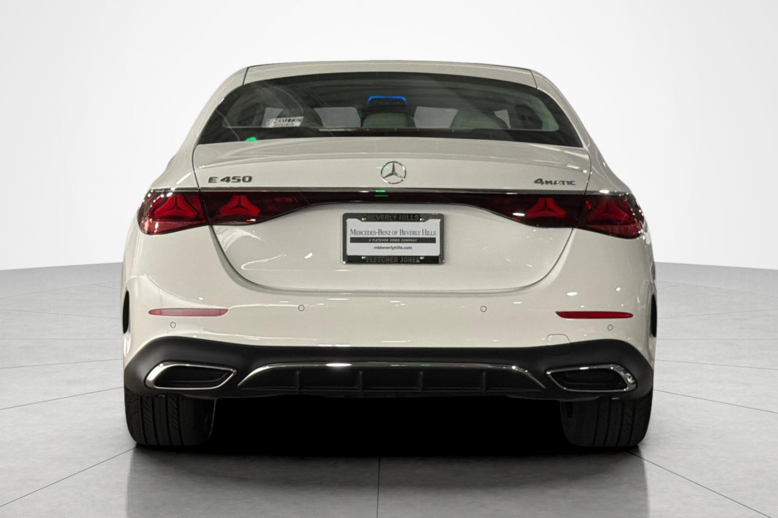 New 2027 Mercedes-Benz E 450 4MATIC Sedan image 4