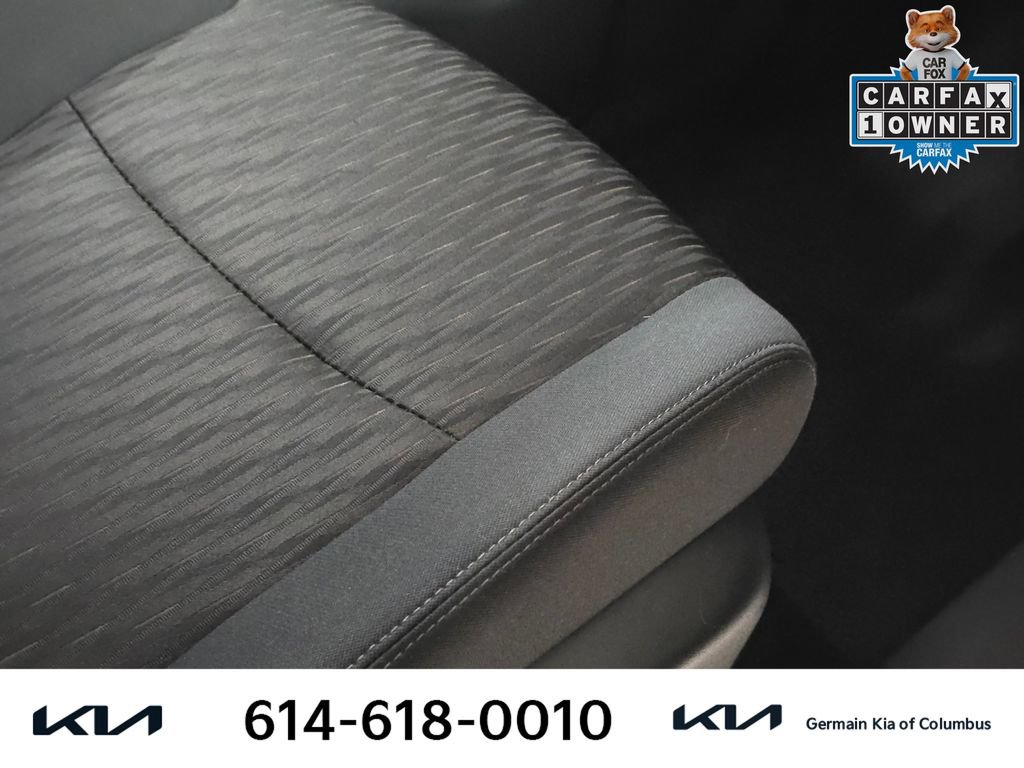 Used 2020 Nissan Rogue S image 26