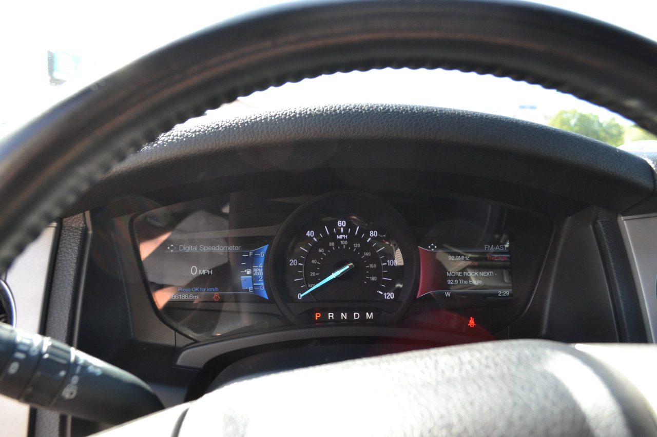 Used 2016 Ford Expedition Limited w/ Equipment Group 301A image 17