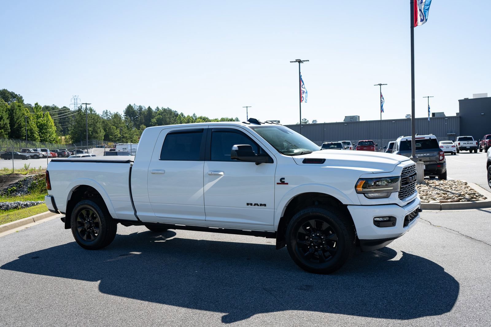 Used 2022 RAM 2500 Limited w/ Safety Group AWD/4WD image 12