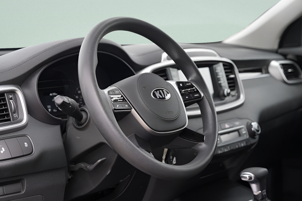 Used 2019 Kia Sorento FWD V6 image 23