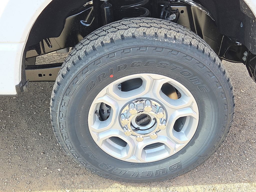 New 2026 Ford F350 XLT image 7