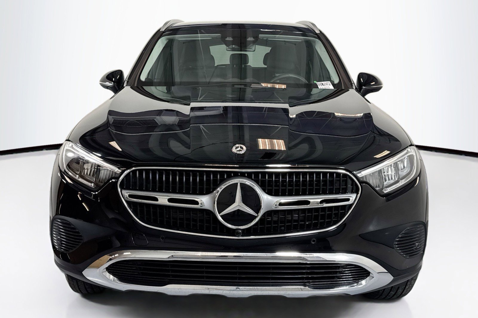 Certified 2025 Mercedes-Benz GLC 350e 4MATIC image 2