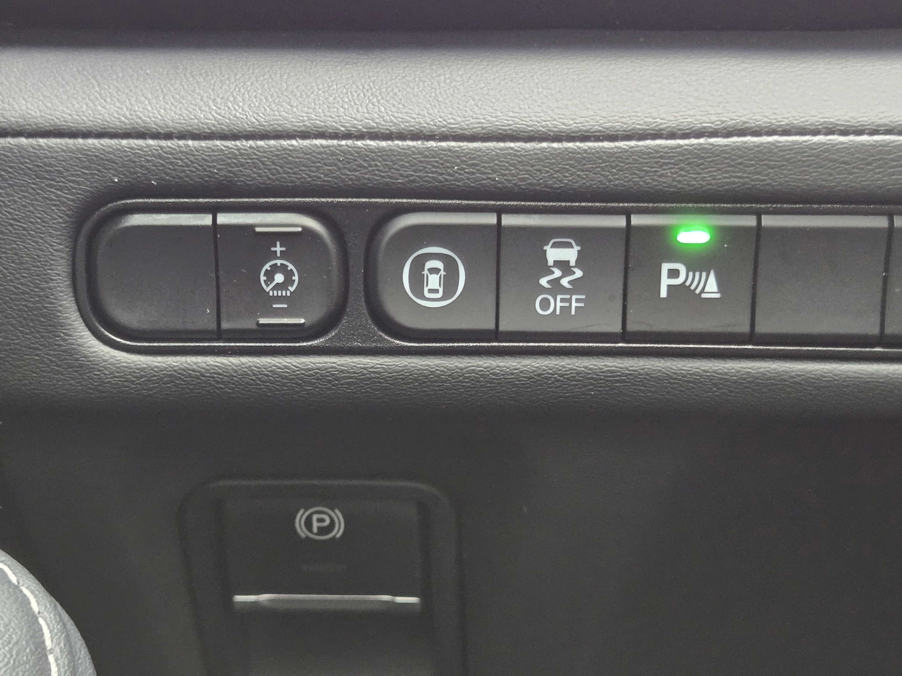 Used 2023 Acura MDX SH-AWD w/ Technology Package image 18