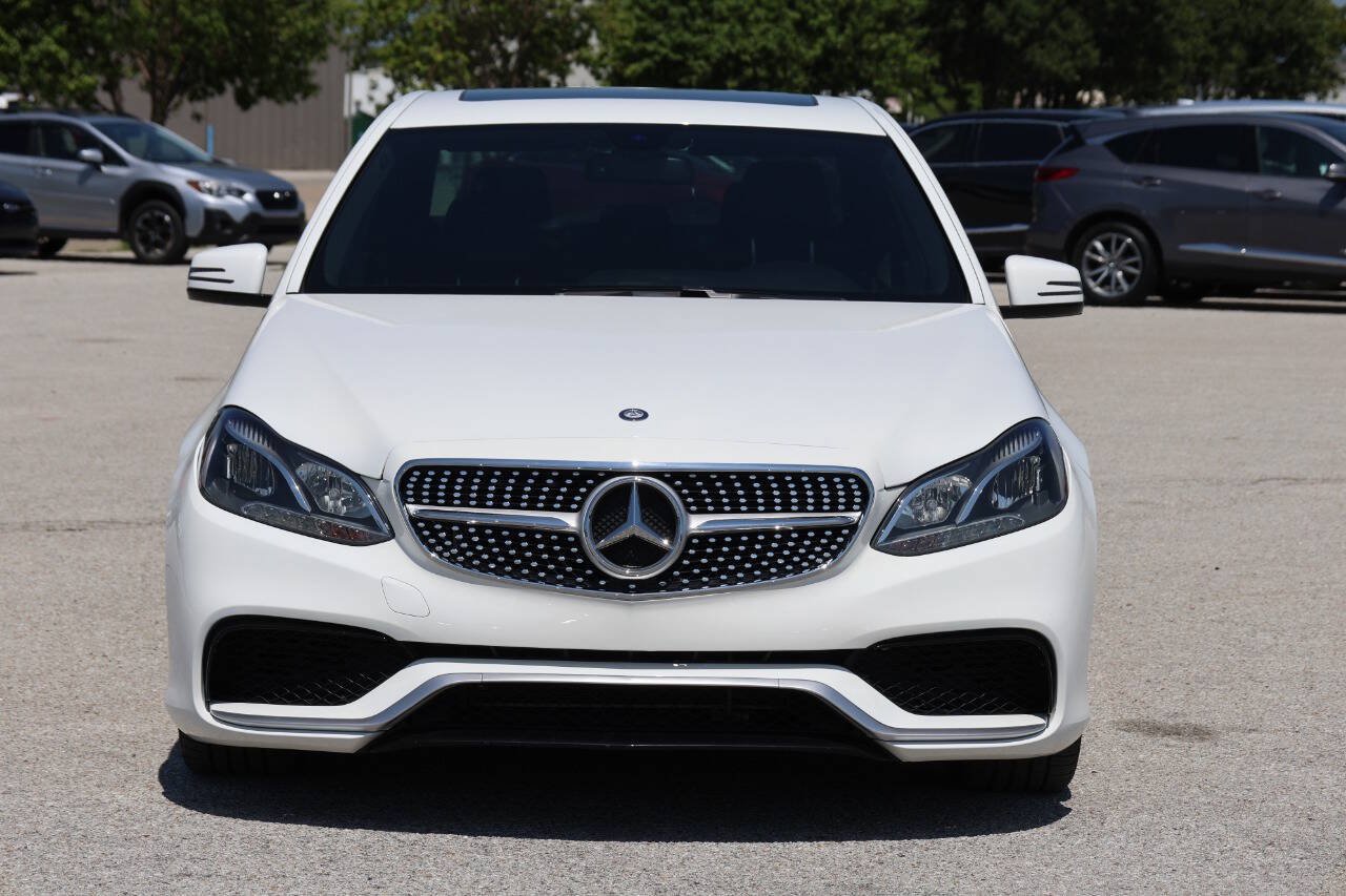 Used 2016 Mercedes-Benz E 350 4MATIC Sedan image 5