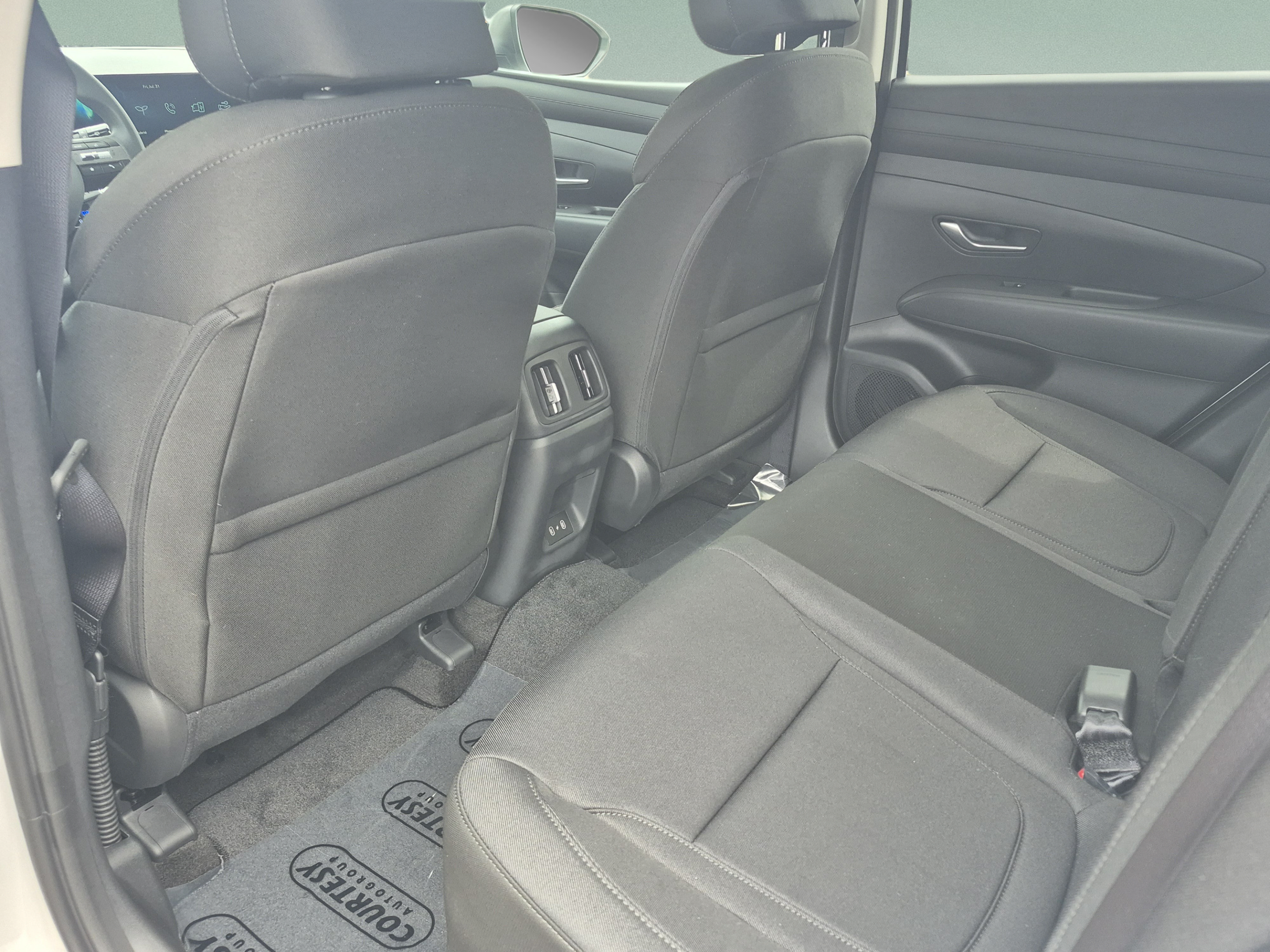 New 2026 Hyundai Tucson SEL FWD image 18