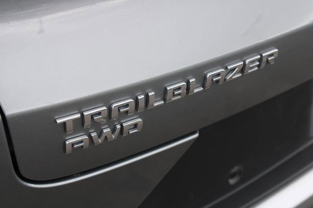 Used 2024 Chevrolet TrailBlazer LT w/ LT Cold Weather Package image 10