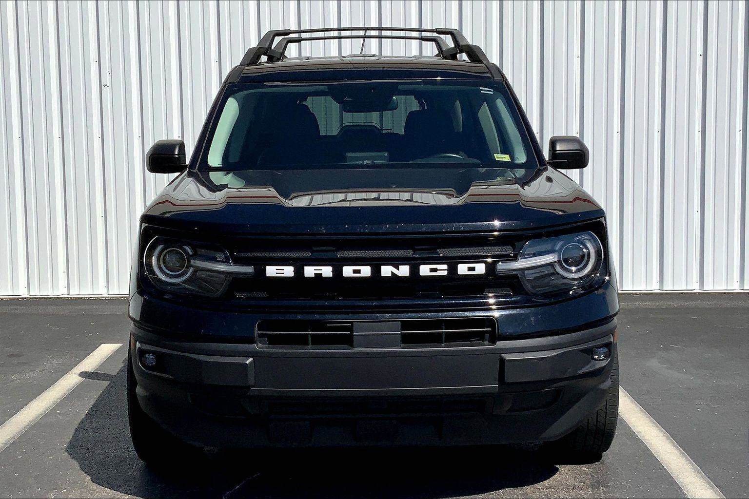 Used 2022 Ford Bronco Sport Outer Banks w/ Tech Package image 3