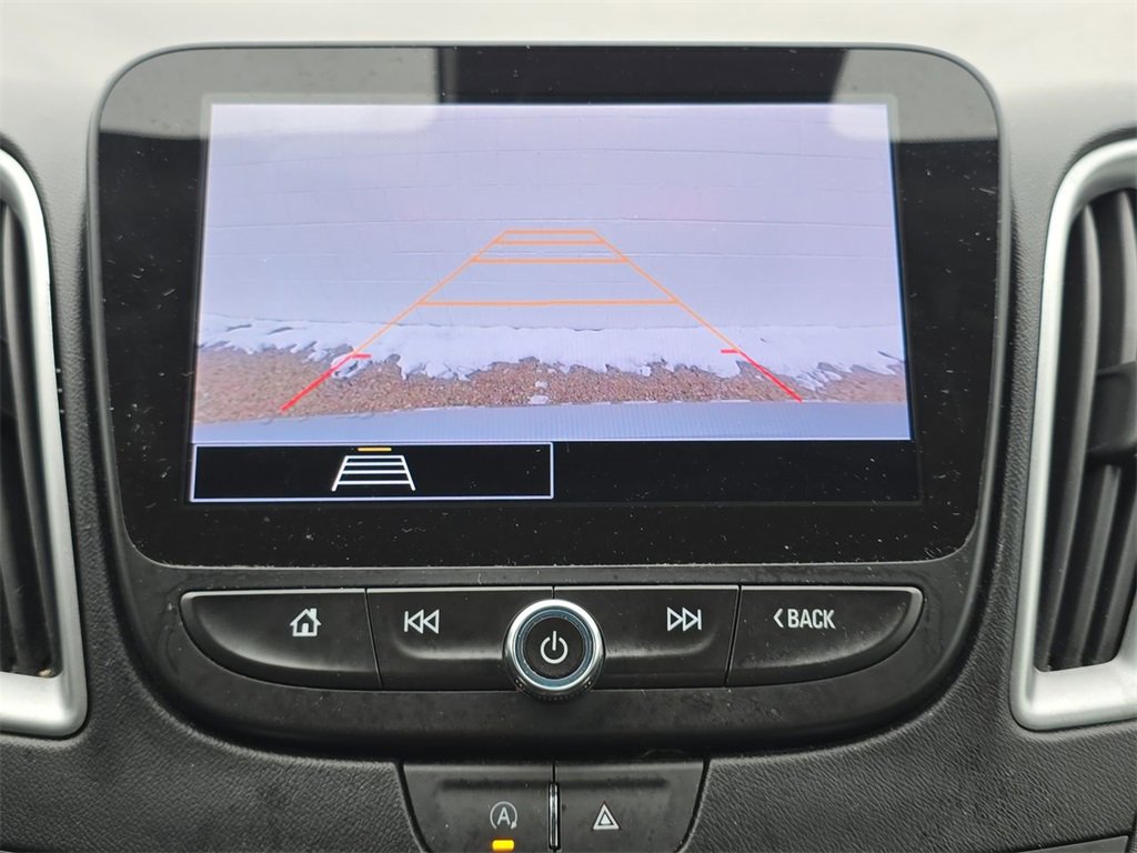 Used 2023 Chevrolet Malibu LT image 15