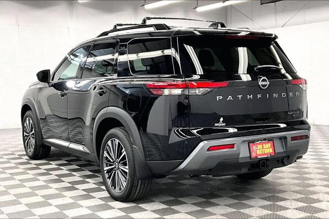 New 2026 Nissan Pathfinder Platinum w/ Lighting Package AWD/4WD image 4