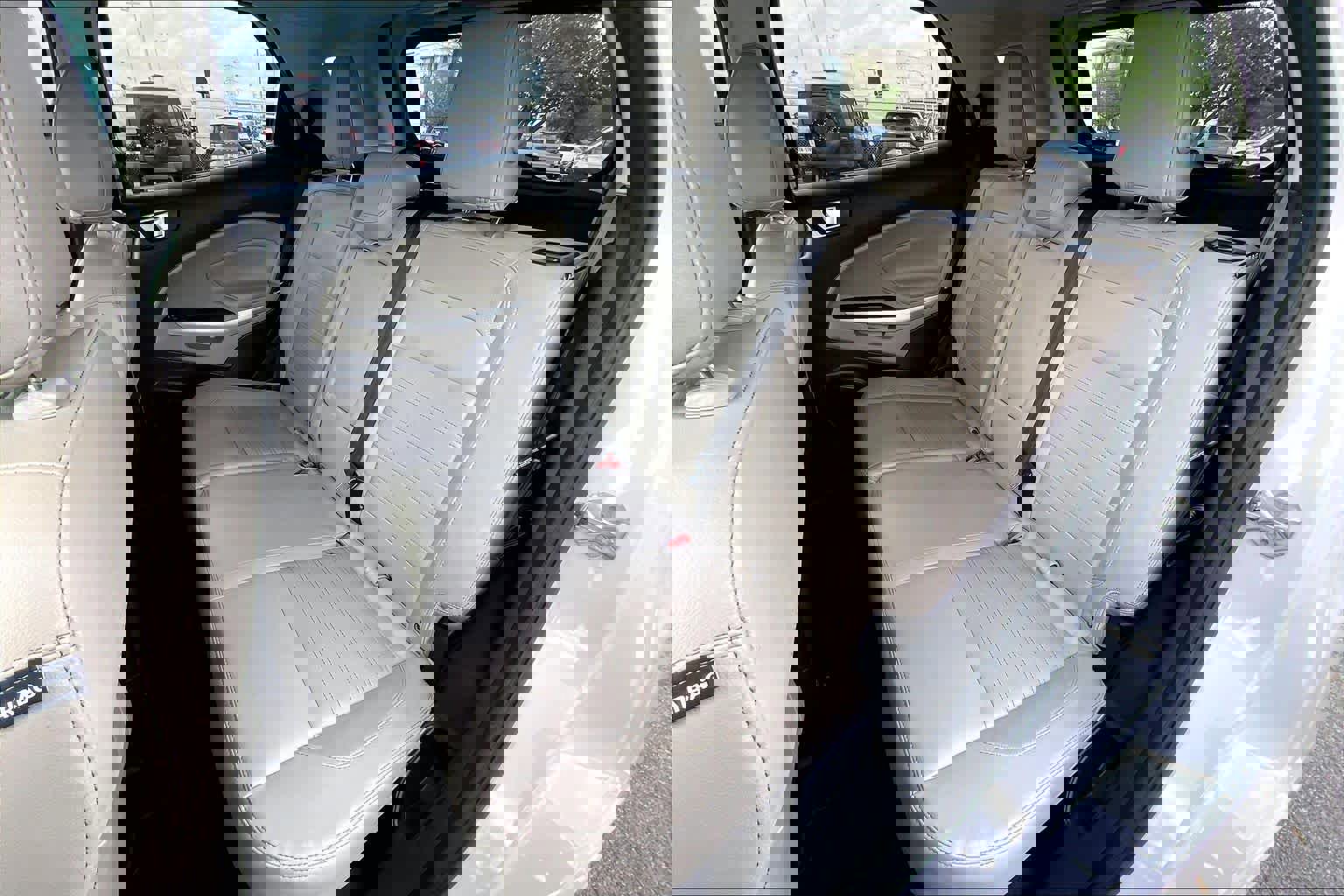 Used 2020 Ford EcoSport Titanium image 21