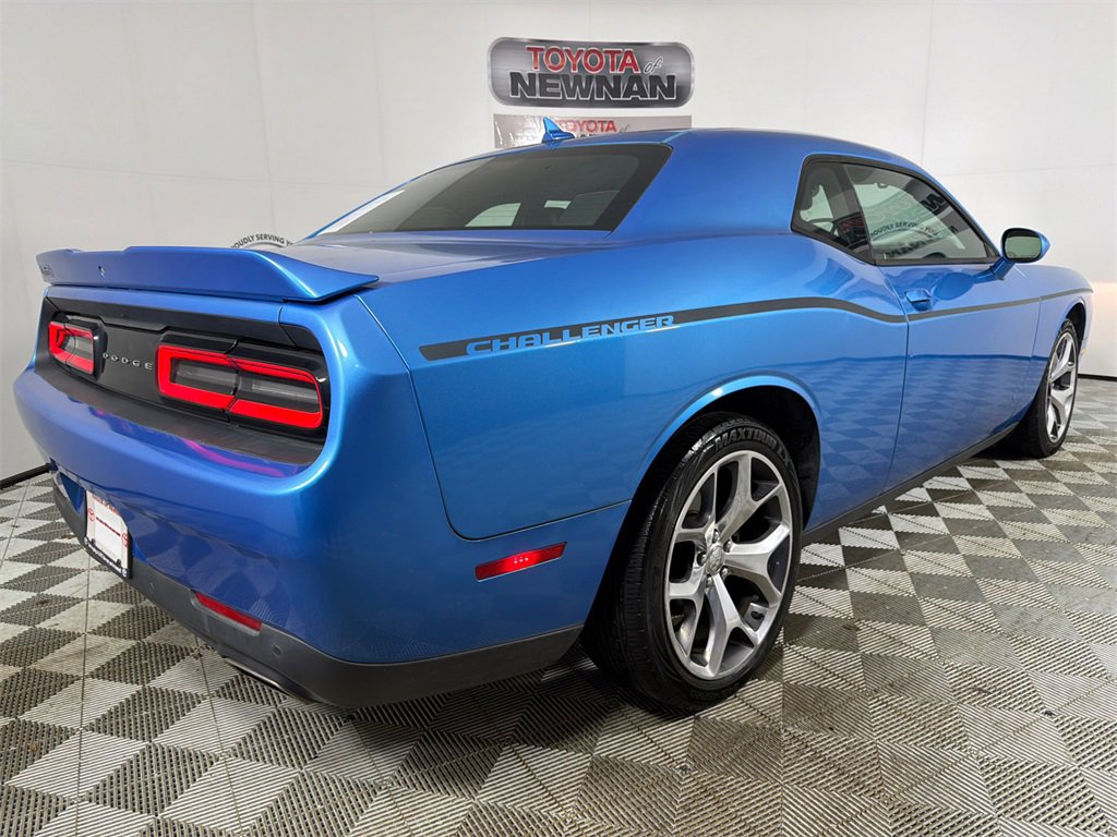 Used 2015 Dodge Challenger SXT Plus image 5