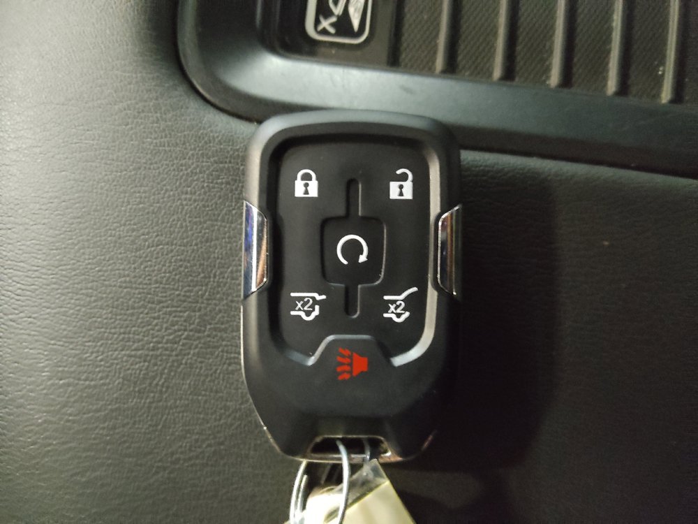 Used 2019 Chevrolet Tahoe Premier AWD/4WD image 32