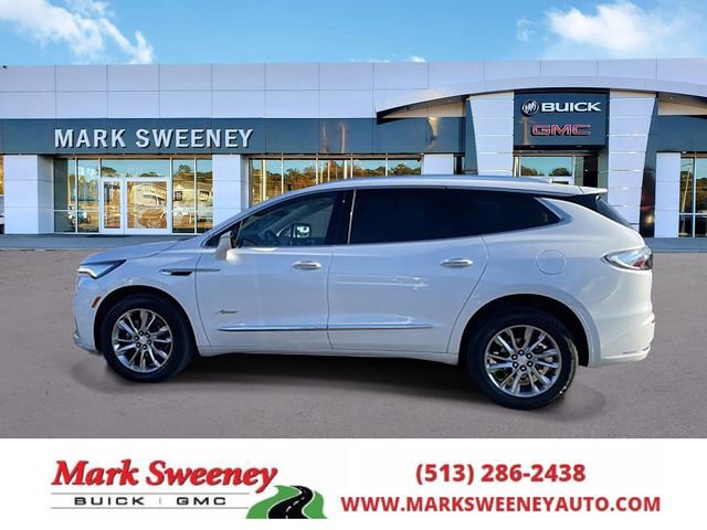 Used 2022 Buick Enclave Avenir image 1