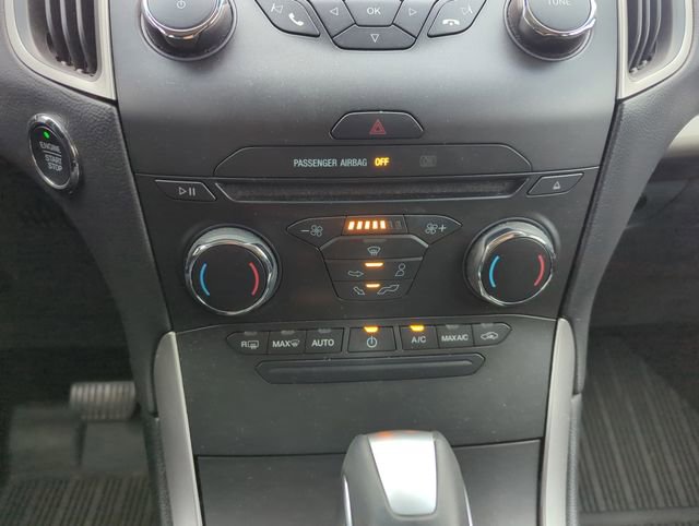 Used 2017 Ford Edge SEL image 22