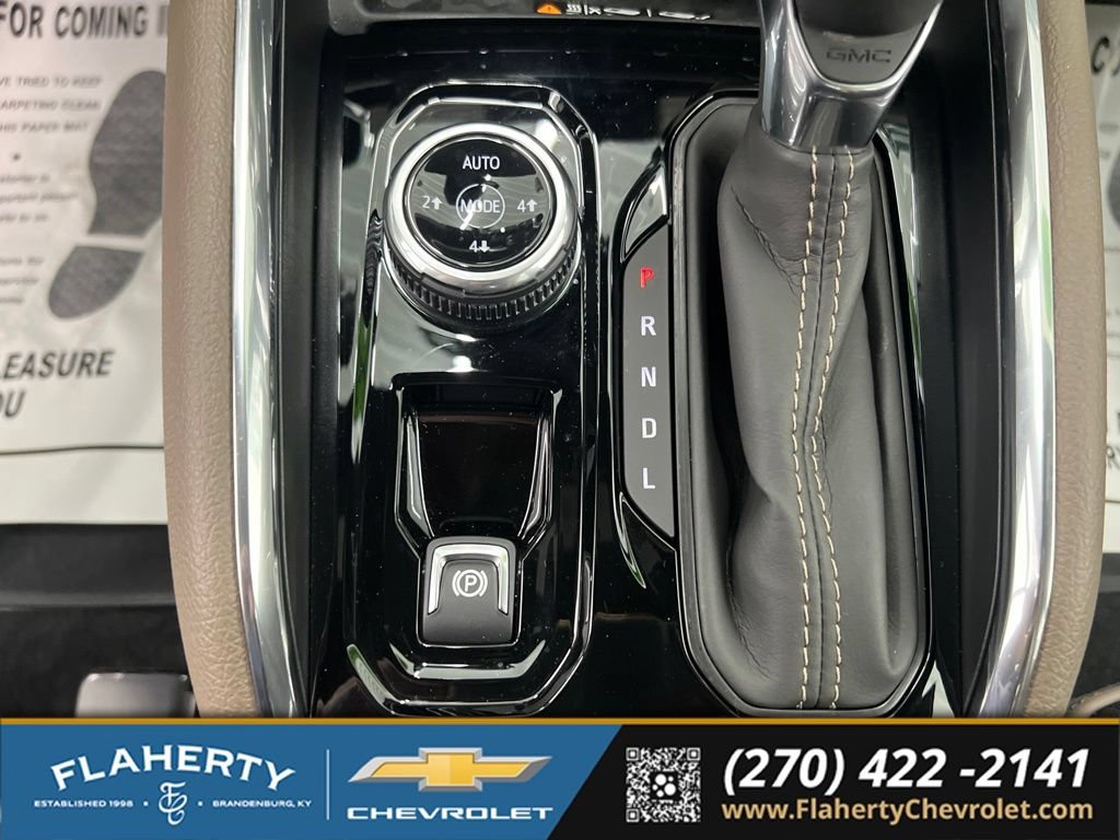 Used 2026 GMC Canyon Denali AWD/4WD image 28