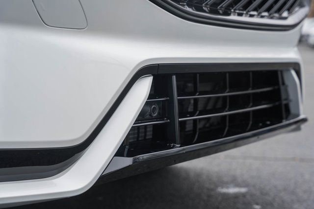 New 2026 Volvo XC60 B5 Ultra w/ Protection Package Premier image 15