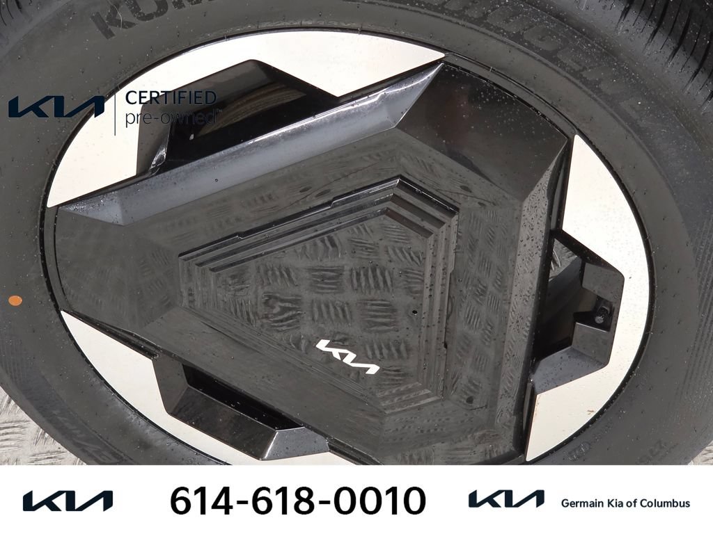 Certified 2024 Kia EV9 Land AWD/4WD image 12