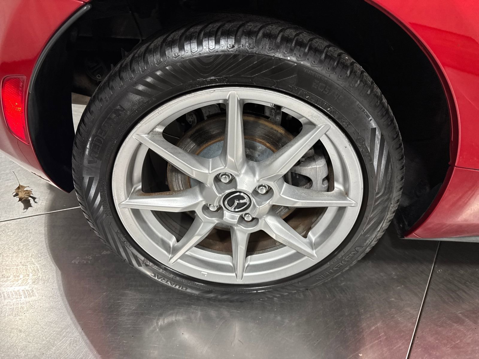 Used 2017 MAZDA MX-5 Miata Sport RWD image 7
