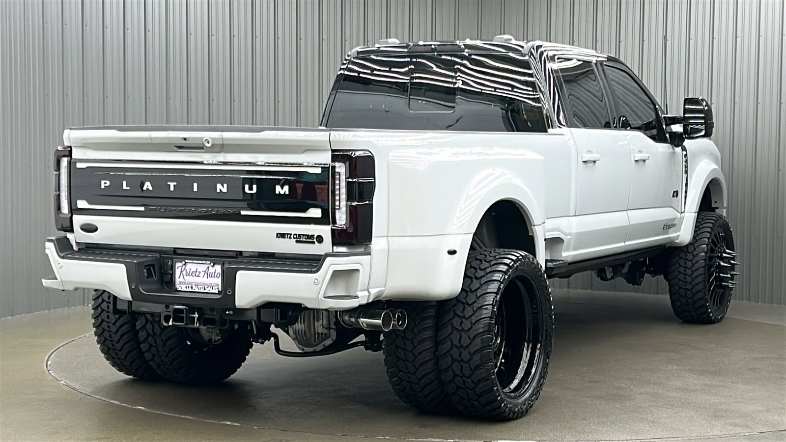 Used 2025 Ford F450 Platinum w/ Platinum Plus Package image 5