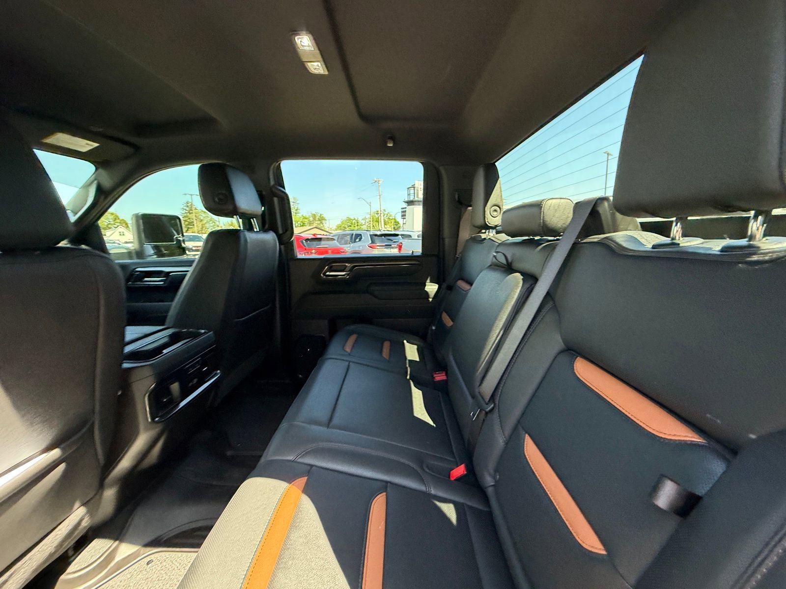 Used 2026 GMC Sierra 2500 AT4 AWD/4WD image 5