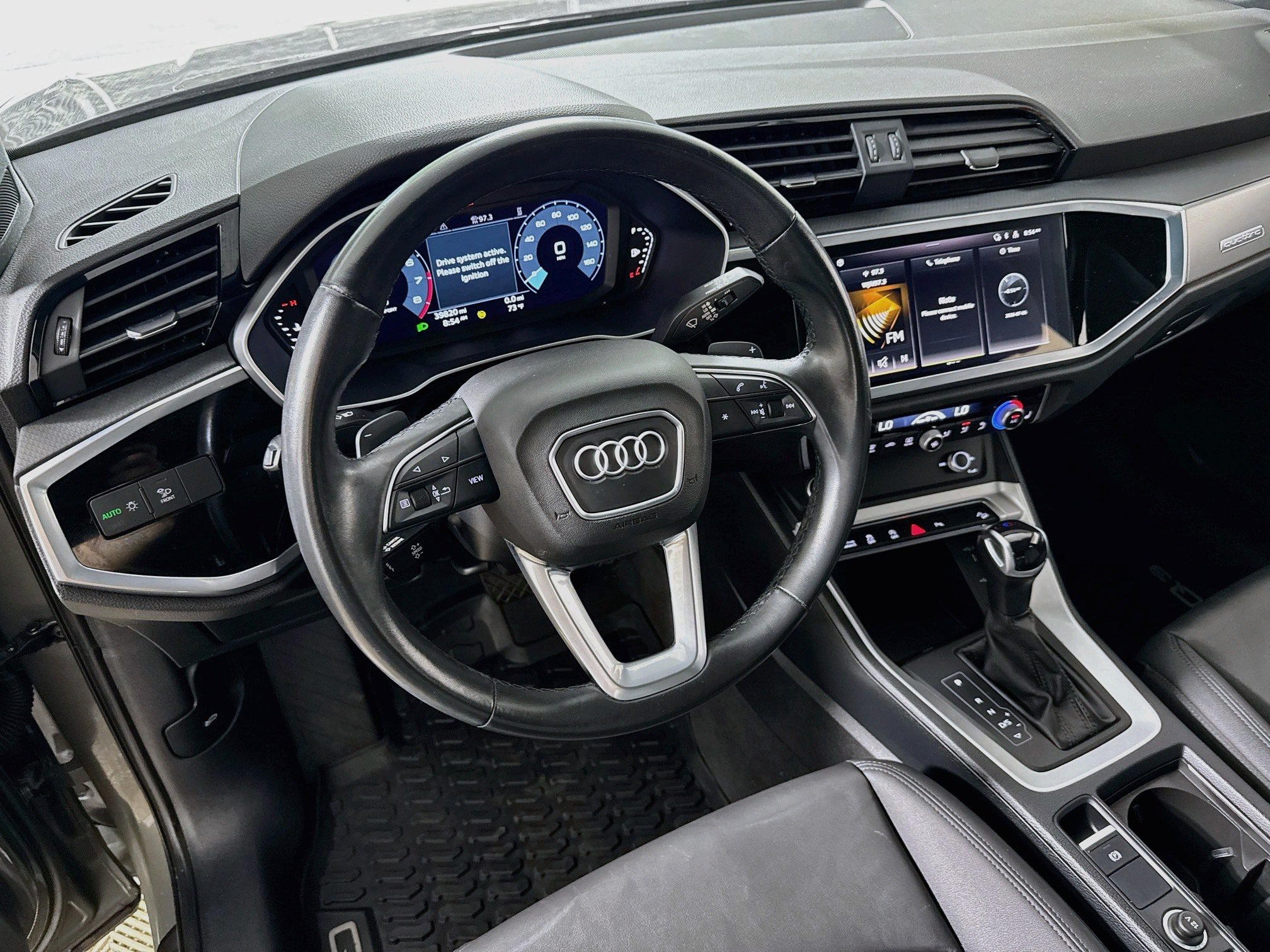 Used 2023 Audi Q3 2.0T Premium w/ Convenience Package AWD/4WD image 23