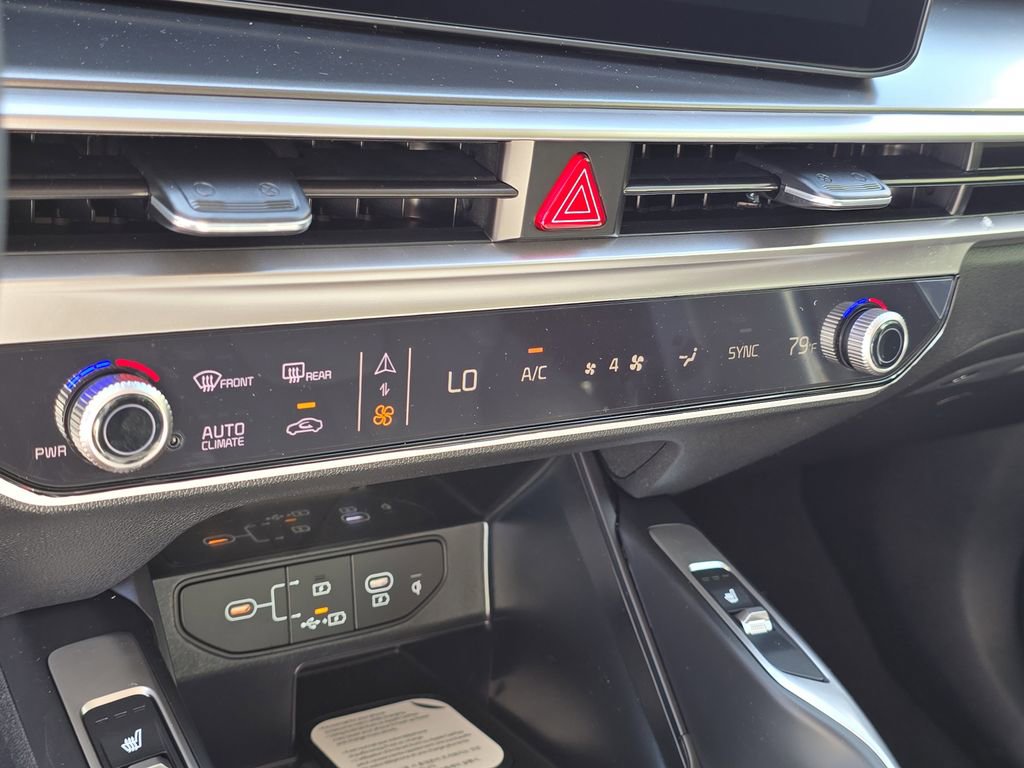 New 2026 Kia Sorento S image 24