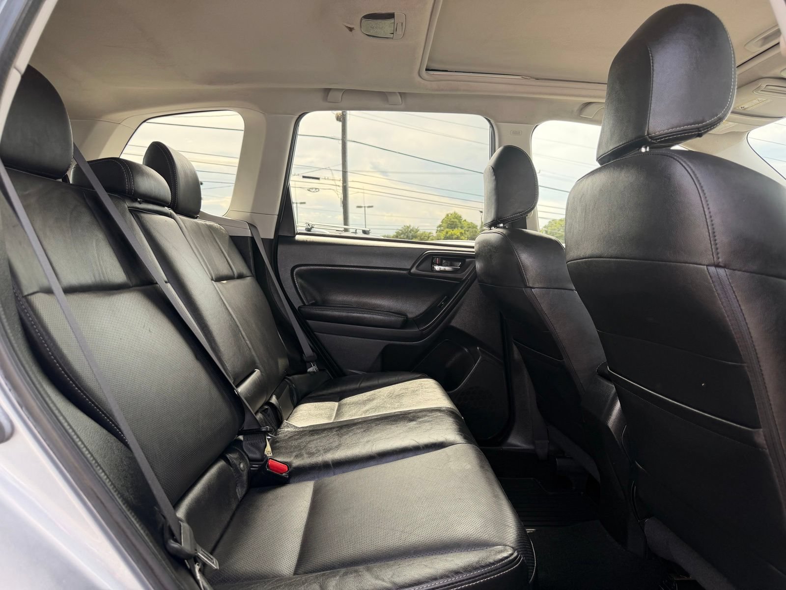 Used 2015 Subaru Forester 2.5i Limited AWD/4WD image 30