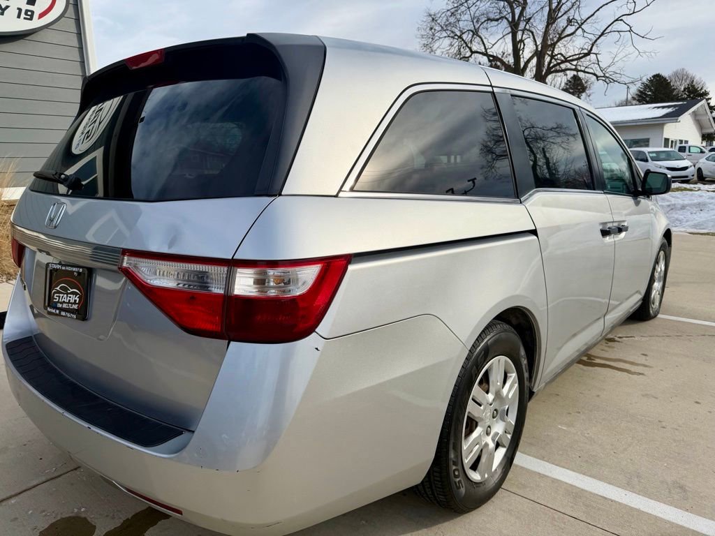 Used 2011 Honda Odyssey LX image 7