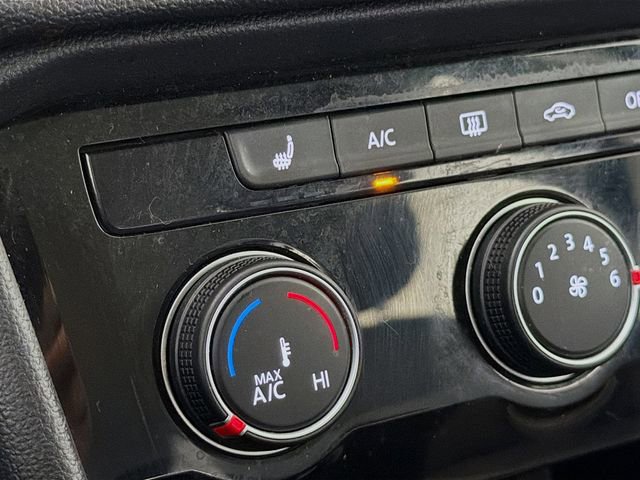 Used 2024 Volkswagen Taos S image 22