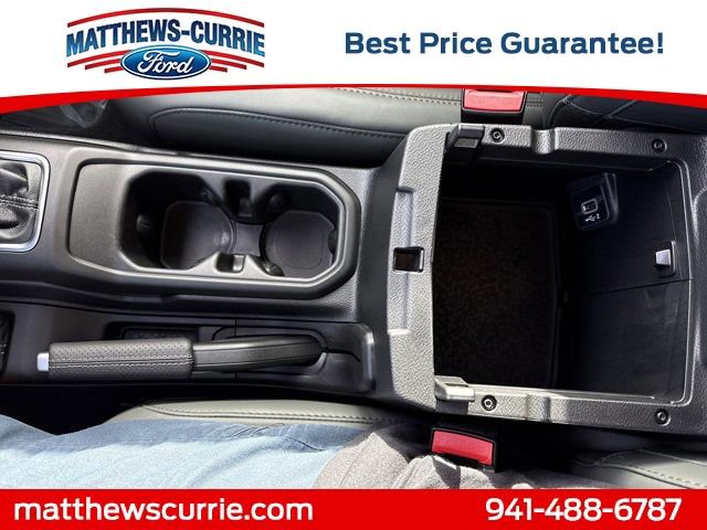 Used 2026 Jeep Gladiator Mojave AWD/4WD image 23