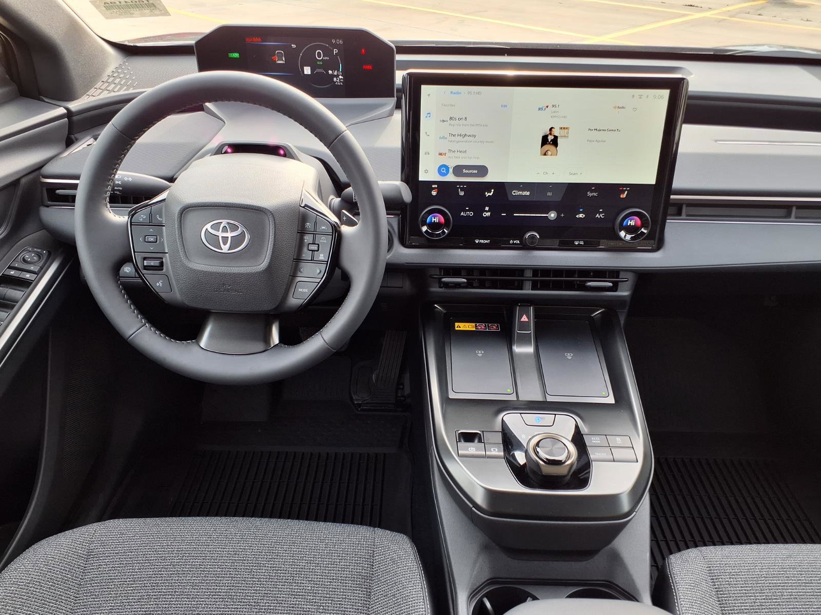 Certified 2026 Toyota bZ image 14