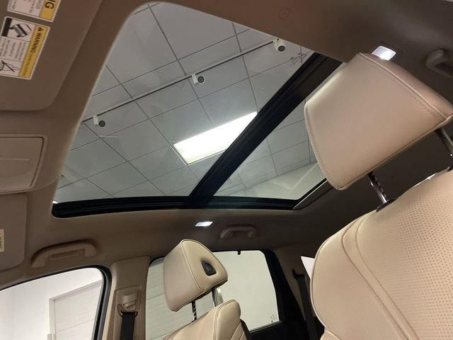 Used 2022 Acura MDX SH-AWD w/ Advance Package image 22